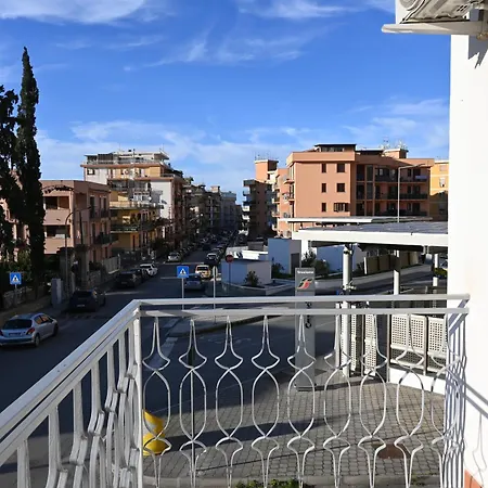Metro Apartamento Capaci
